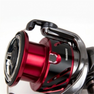 Shimano Stradic CI4+ 2500FB